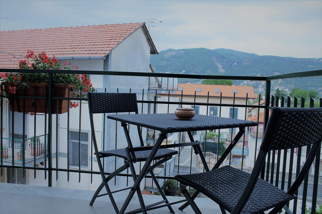 Bed and Breakfast Oltre La Costa Agerola Exterior foto